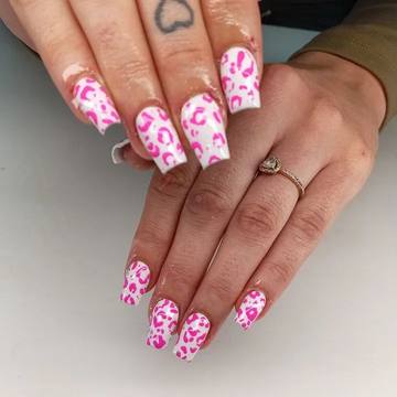 Nail art design 8