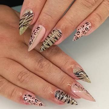 Nail art design 17